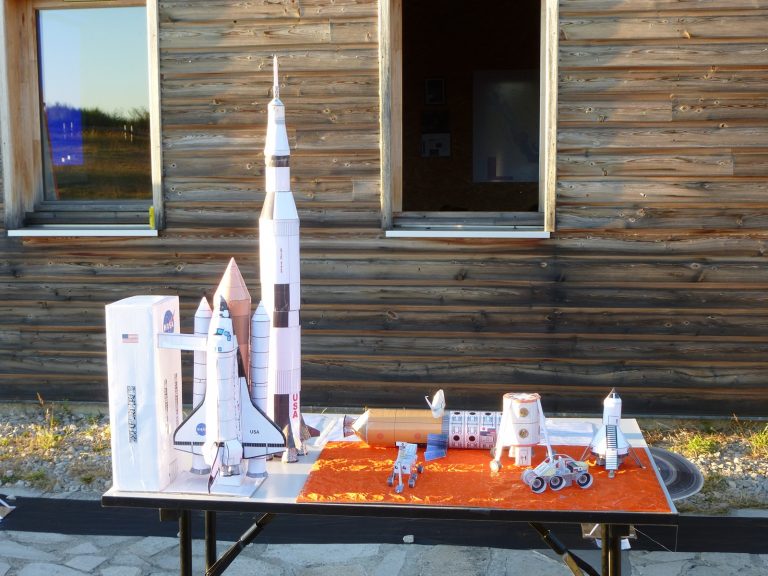 Maquettes Fusée et Navette
